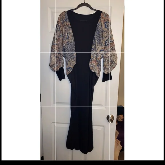 Graphic print/black fitted dress. Women's size 14 - Picture 3 of 5